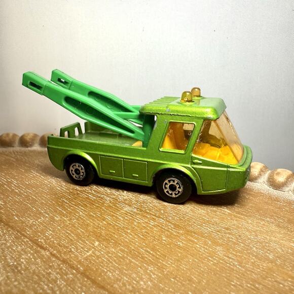 Vintage Die-Cast Lot of 10 Emergency & Utility Matchbox Vehicles - Police, Fire - Picture 9 of 16